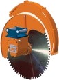 reversible blade spin for rock saws